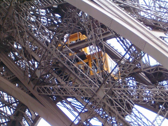Torre Eiffel 2 4